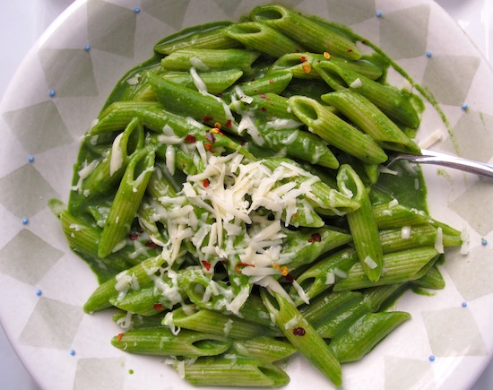 Pasta with Spinach Sauce