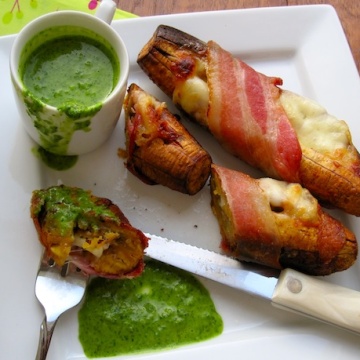 Platanos con Queso y Tocineta