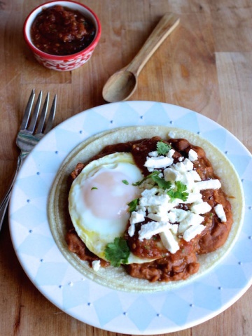 Huevos Rancheros |mycolombianrecipes.com