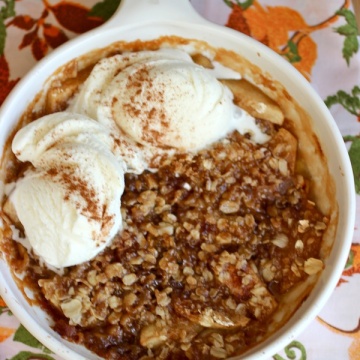 Apple Crisp con helado-My Colombian Recipes