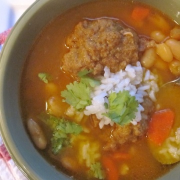 White Bean Soup with Meatballs