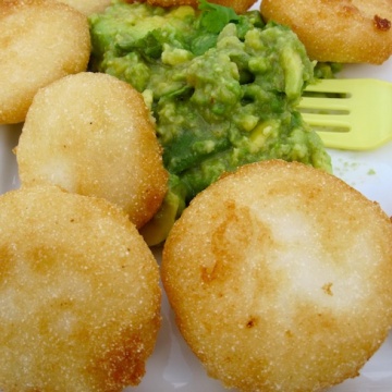 Arepitas Fritas Con Guacamole