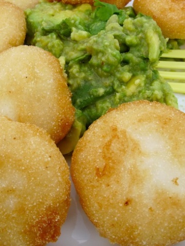 Arepitas Fritas Con Guacamole