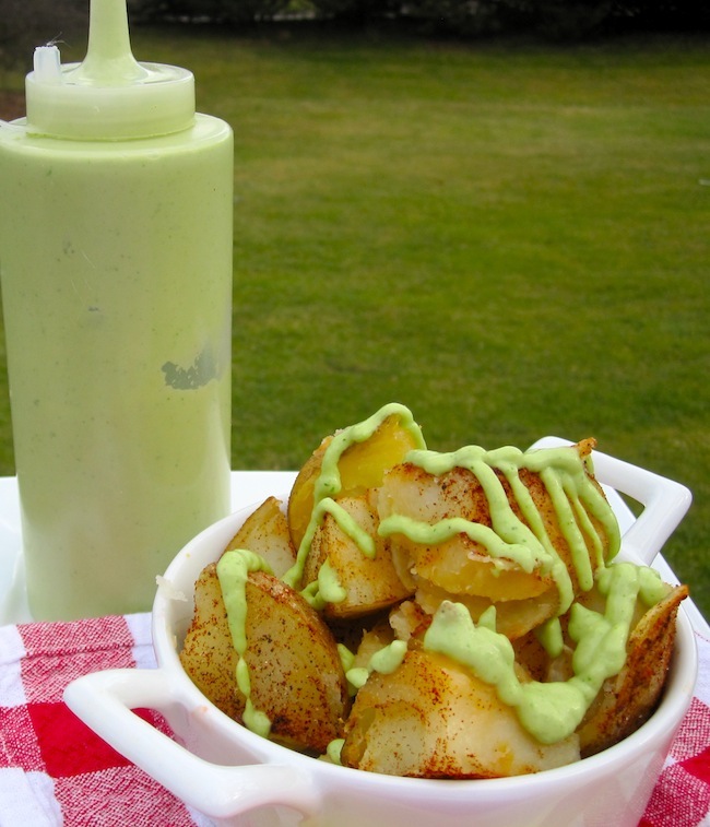 potatoes with avocado sauce