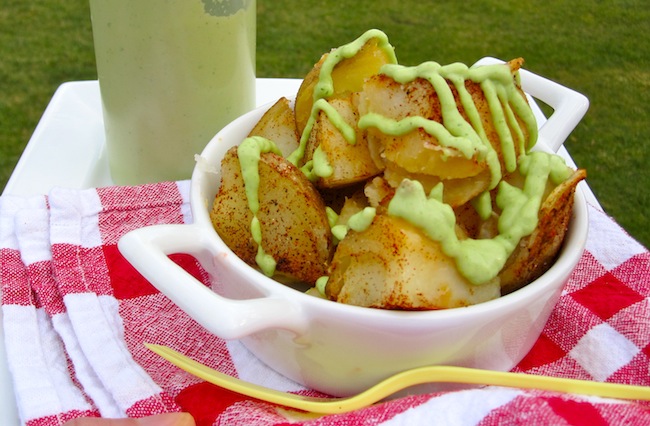 Potatoes with aguacate sauce