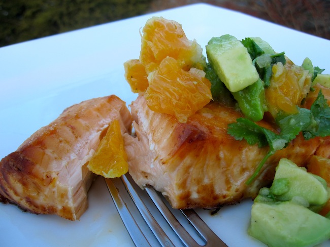 Salmon con salsa de mandarina y Aguacate