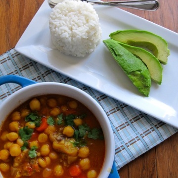 Estofado de Garbanzos con patas de cerdo