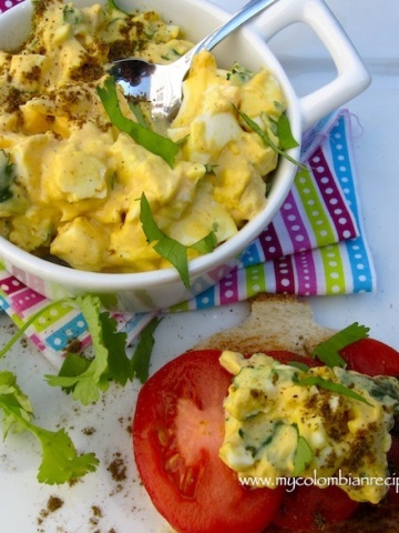 Ensalada de Huevo con Comino y Cilantro