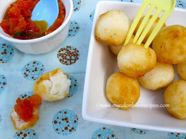 Boliarepitas (Colombian Cheese-Arepa Balls)