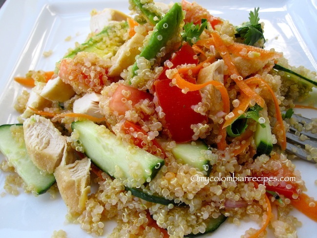 Ensalada de Quinoa y Pollo (Quinoa Chicken Salad)