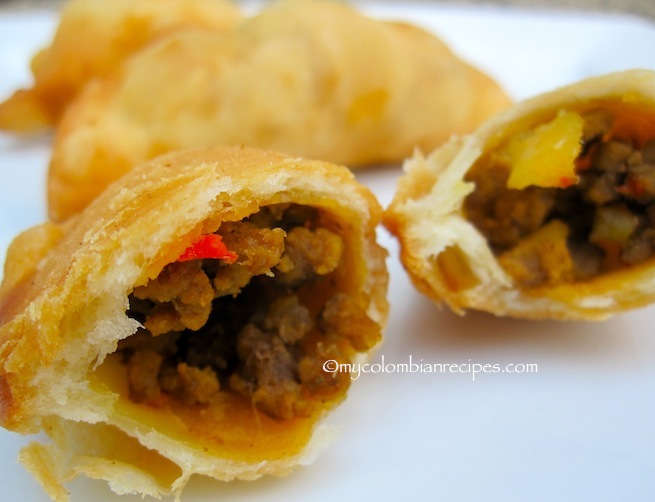 Empanaditas de Carne (Small Beef Turnovers)