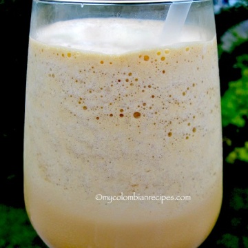 Café Helado Hecho en Casa (Simple Homemade Ice Coffee)