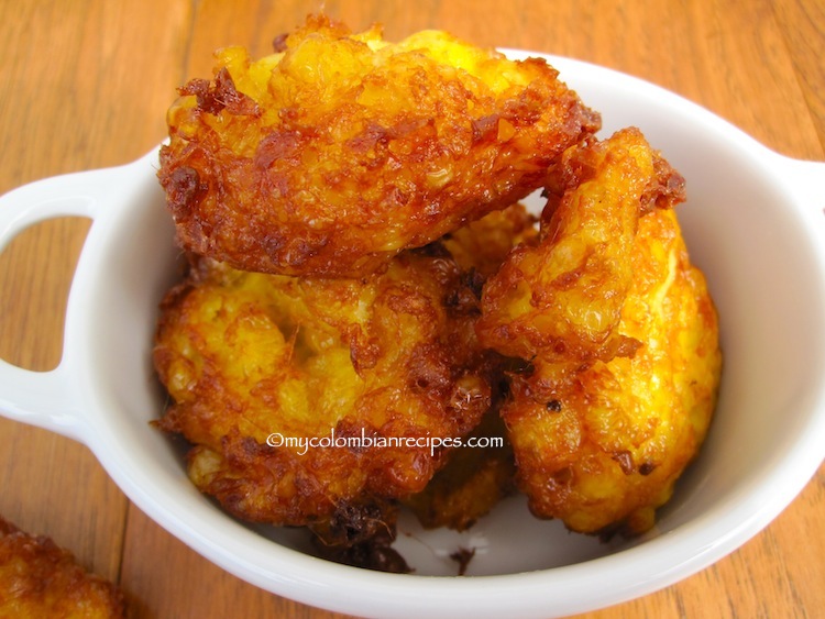 Regañonas (Colombian Corn Fritters)