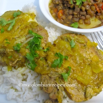 Cerdo Encebollado (Pork with Onion Sauce)