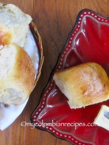 Mojicones o Pan Mojicón (Colombian Sweet Rolls) |mycolombianrecipes.com