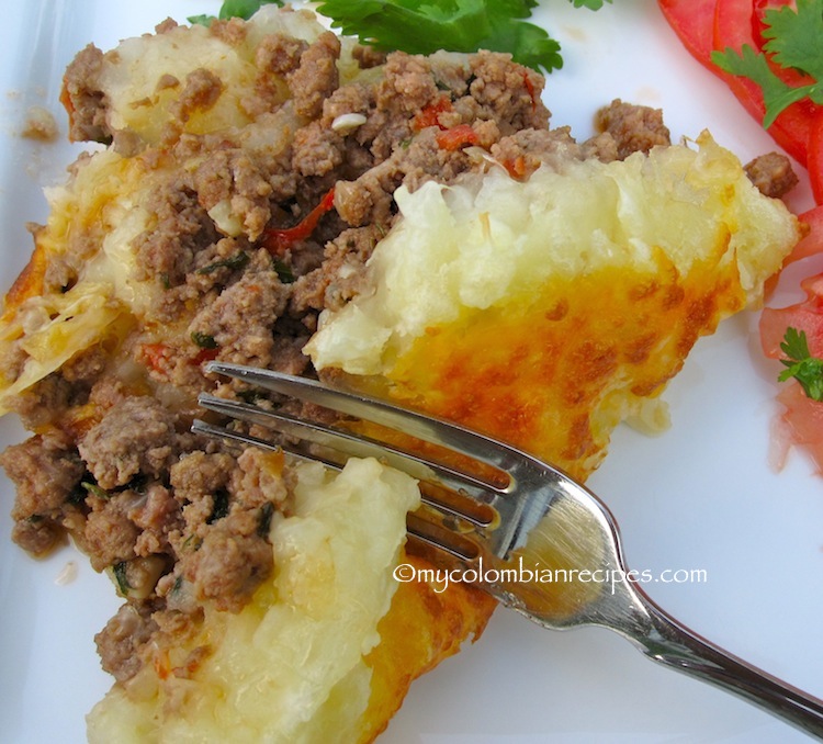 Pastel de Yuca con Carne (Cassava and Beef Casserole)