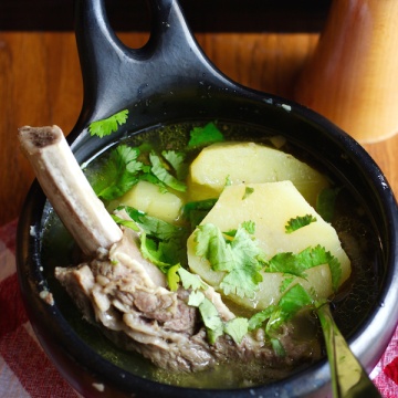 Colombian Caldo de Costilla