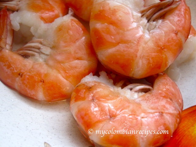 Crema de Camarones (Creamy Shrimp Soup)