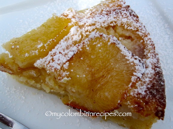 Torta de Manzana (Colombian-Style Apple Cake)