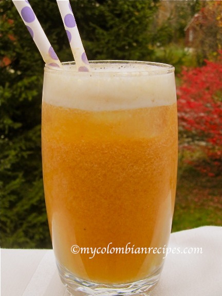 Jugo de Tamarindo (Tamarind Juice)