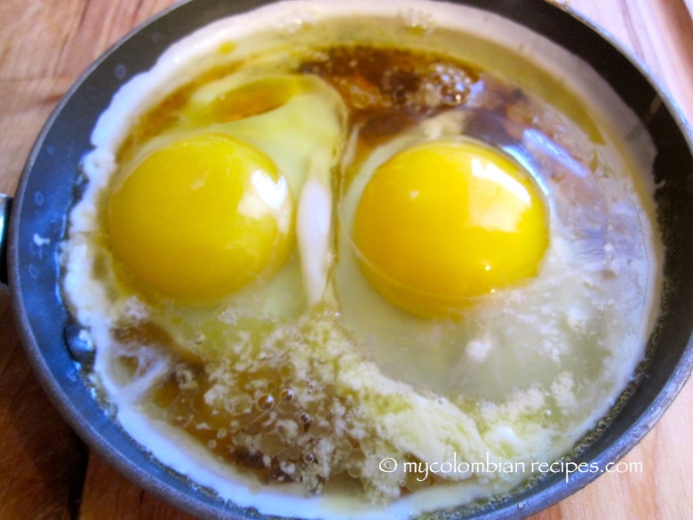 Huevos Fritos con Miel (Fried Eggs with Honey)