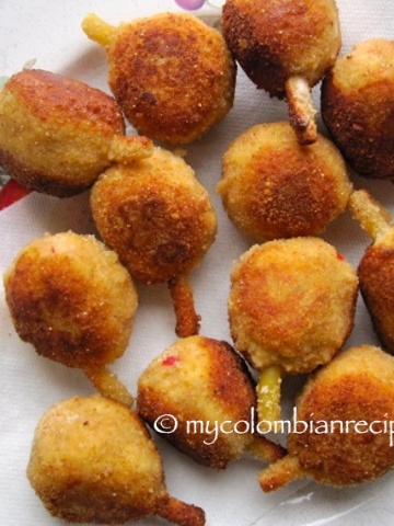 Muslitos (Chicken and Pork Croquettes)