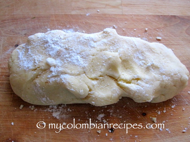 Panderos (Colombian Yuca Starch Cookies)