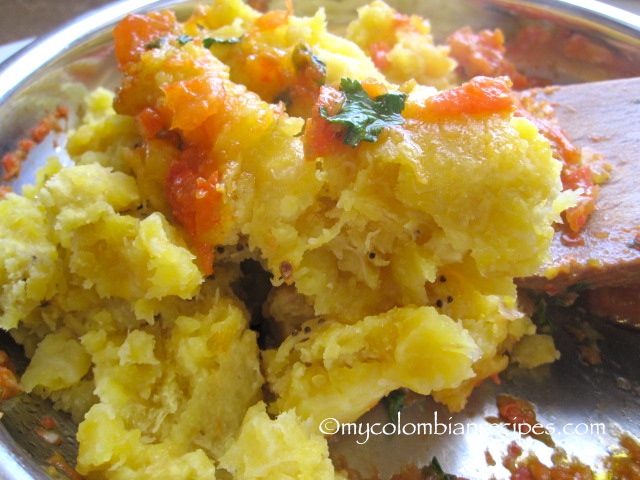 Cayeye and Cabeza de Gato(Colombian Mashed Green Plantain)