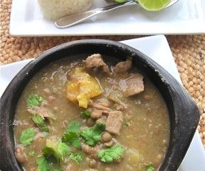Sancocho o Sopa de Guandú (Pigeon Peas Colombian Soup)|mycolombianrecipes.com