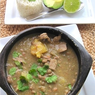 Sancocho o Sopa de Guandú (Pigeon Peas Colombian Soup)|mycolombianrecipes.com