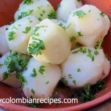 Papas al Perejil (Steamed Potatoes with Parsley)