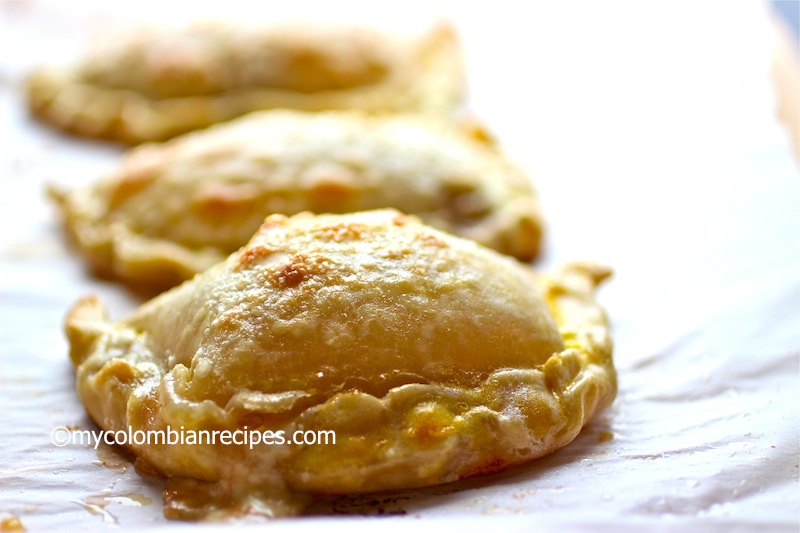 Empanadas de Bocadillo con Queso (Guava Paste and Cheese Empanadas)