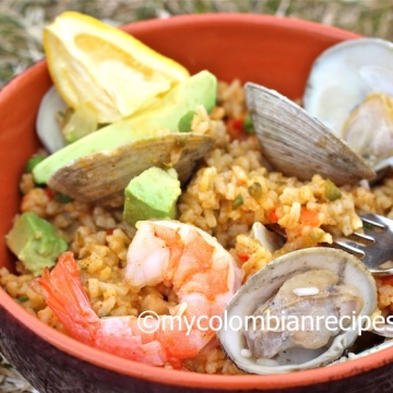 Arroz Marinero (Colombian Seafood Rice)