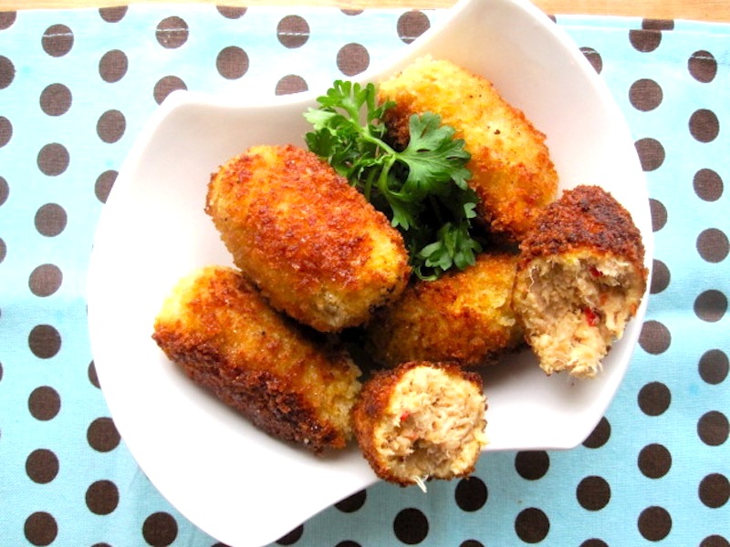 Chicken Croquettes (Croquetas de Pollo)