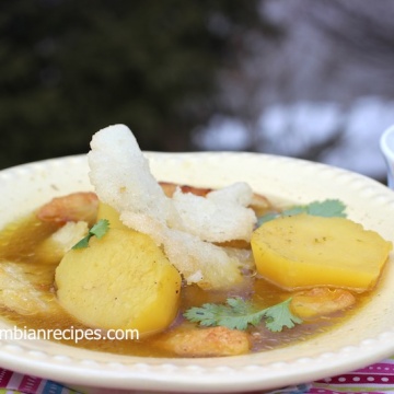 Sopa de Carantantas (Corn Masa Fritters Soup)