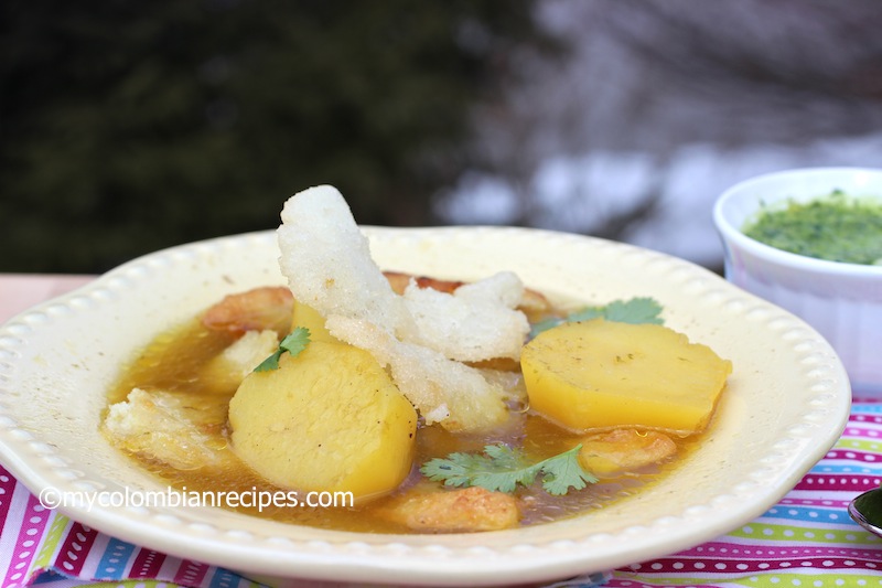 Sopa de Carantantas (Corn Masa Fritters Soup)