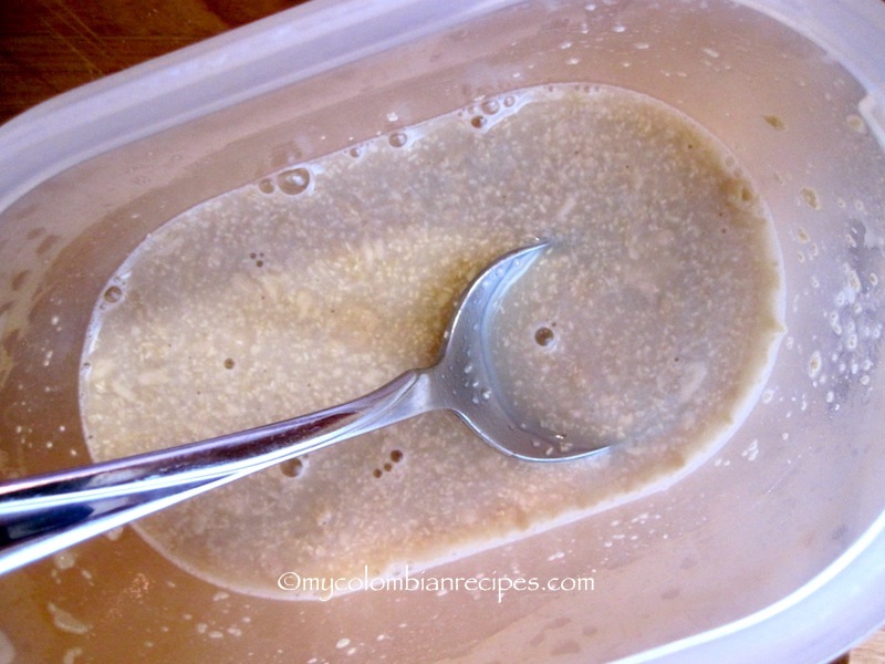 Roscon de Bocadillo o Guayaba (Guava Paste Stuffed Bread)