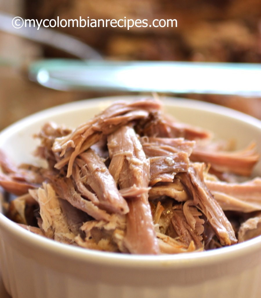 Slow Cooker Colombian-Style Pulled Pork