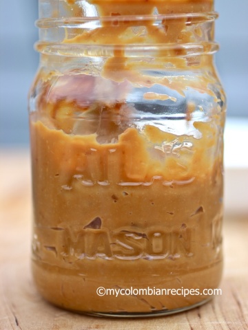 How to make Dulce de Leche or Arequipe in the Oven
