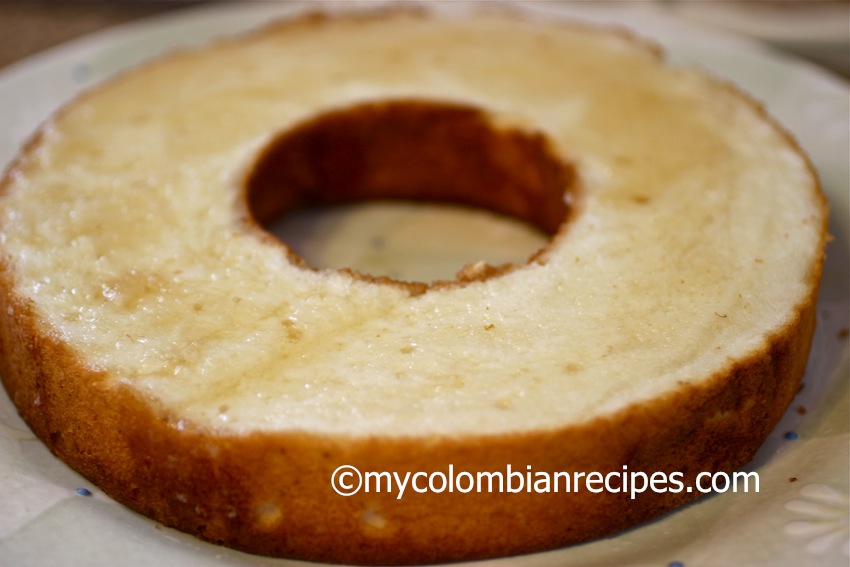 Pastel Borracho (Colombian-Style Drunken Cake)
