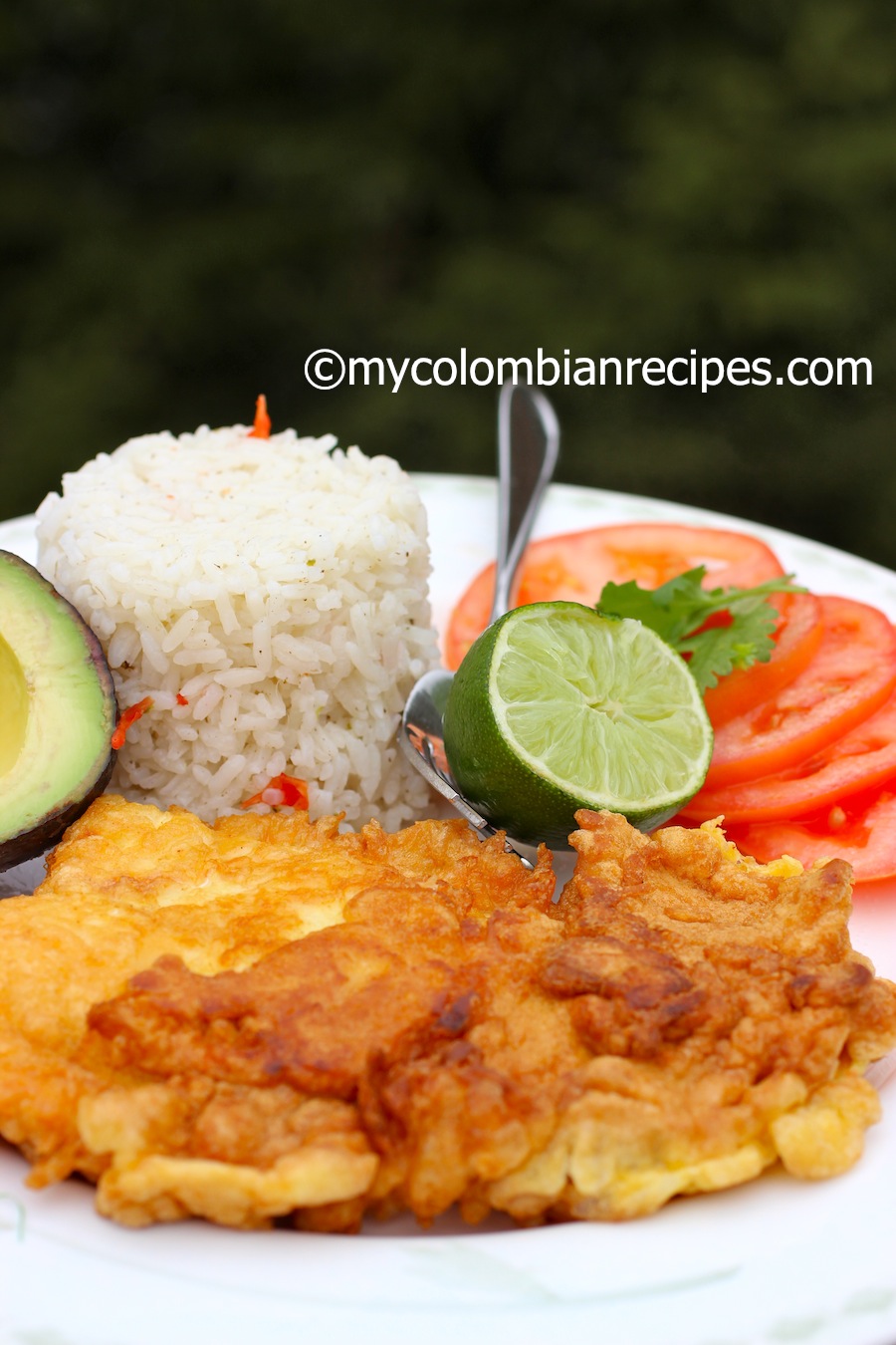 Pescado Aborrajado (Colombian-Style Battered Fish)