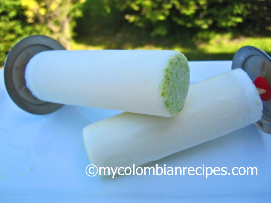 Paletas de Limón (Creamy Lime Popsicles)