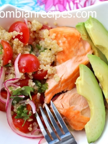 Quinoa, Salmon and Avocado Salad