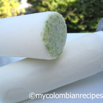 Paletas de Limón (Creamy Lime Popsicles)