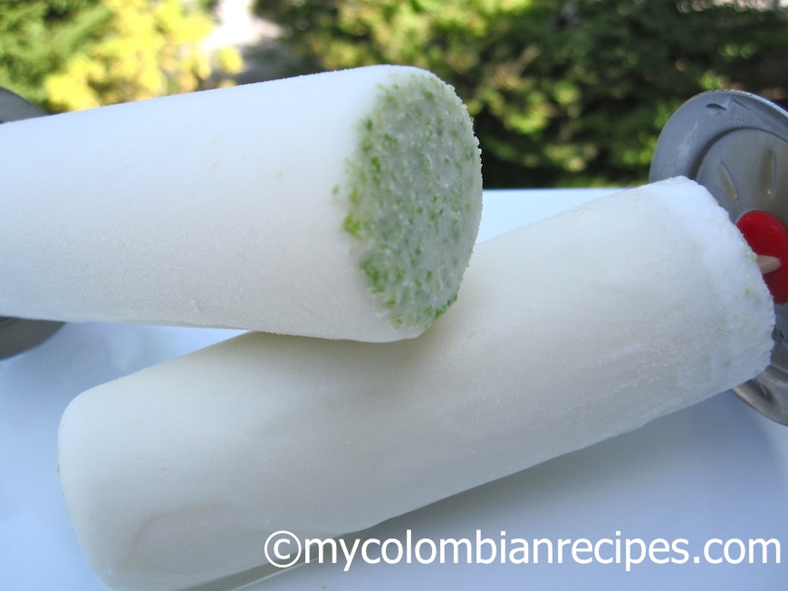 Paletas de Limón (Creamy Lime Popsicles)