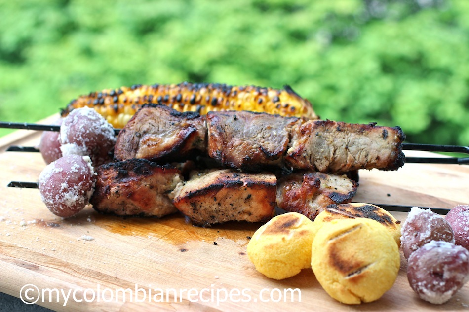 Chuzos o Pinchos de Cerdo (Colombian Grilled Pork Skewers)