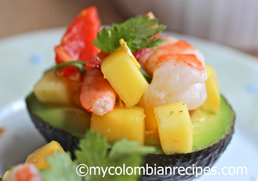 Stuffed Avocado with Shrimp and Mango Salad