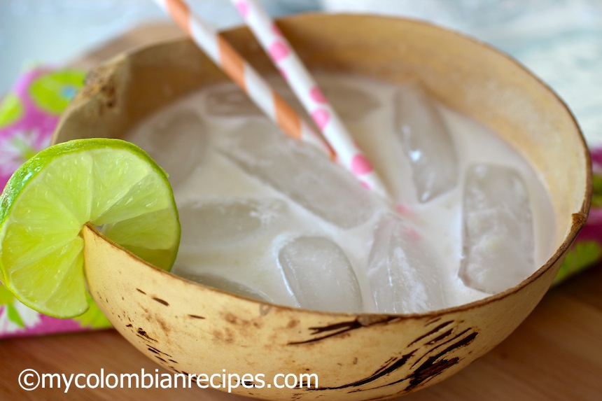 Coco Loco (Colombian Coconut Cocktail)