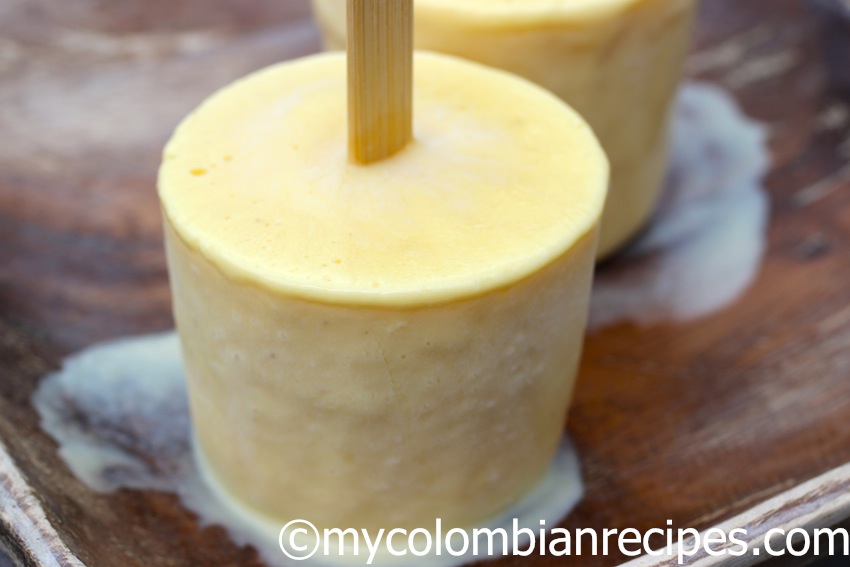 Paletas de Maracuyá (Creamy Passion Fruit Popsicles)