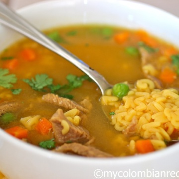 Sopa de Letras con Carne (Alphabet Soup)